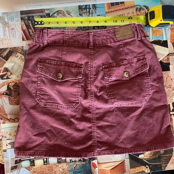 American Eagle Burgundy corduroy skirt - Picture 2 of 4